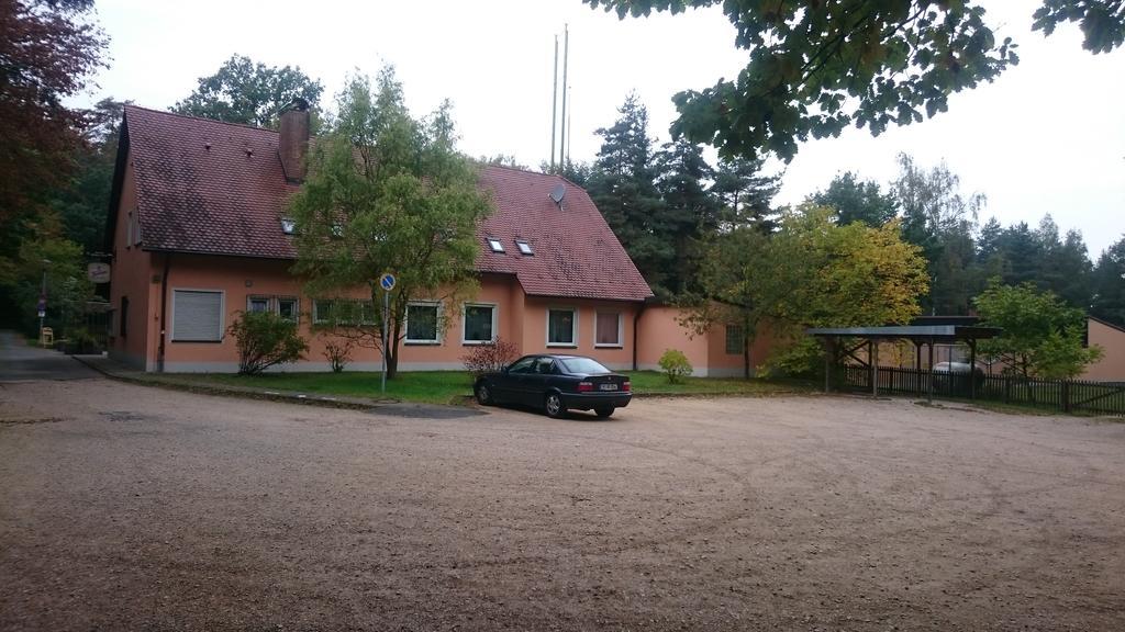 Gasthof Wilhelm Tell Fremdenzimmer 齐恩多夫 外观 照片